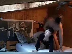 A fickó pornó videó  ...