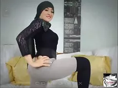 Egy szőke lány, kis  ...