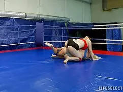 Pornó videó Adrianna ...